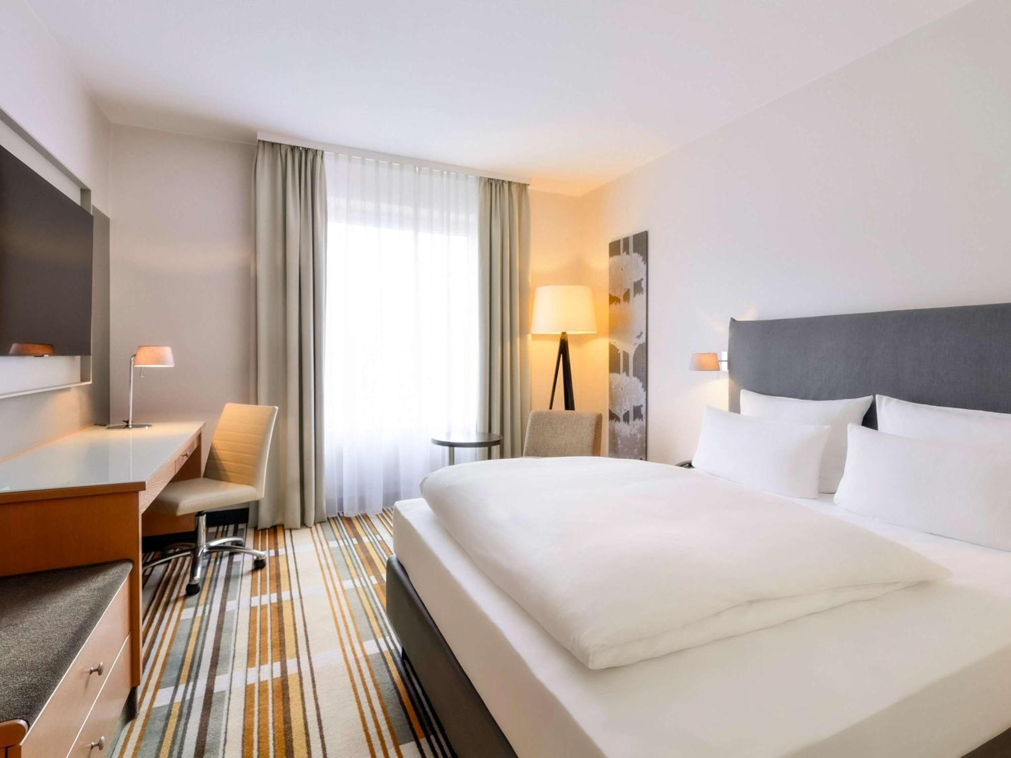 Mercure Hannover Oldenburger Allee Exterior photo